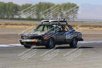 media/Oct-01-2022-24 Hours of Lemons (Sat) [[0fb1f7cfb1]]/10am (Front Straight)/